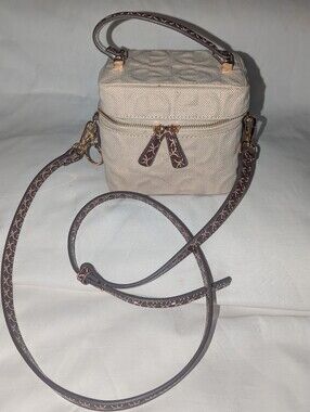 Original Cloe Mini Crossbody Monogram Canvas Bag Contemporary  Mexican Fashion